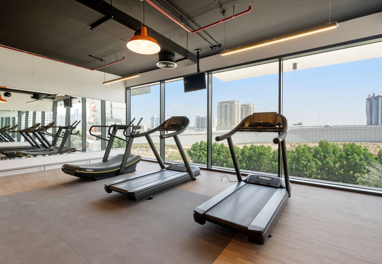 Apartment in Dubai - Luxury 1-BR in JVC | Gym | Heated Pool