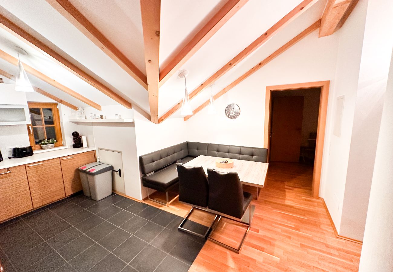 Ferienwohnung in Rauris - Modern Mountain Penthouse - an der Skipiste